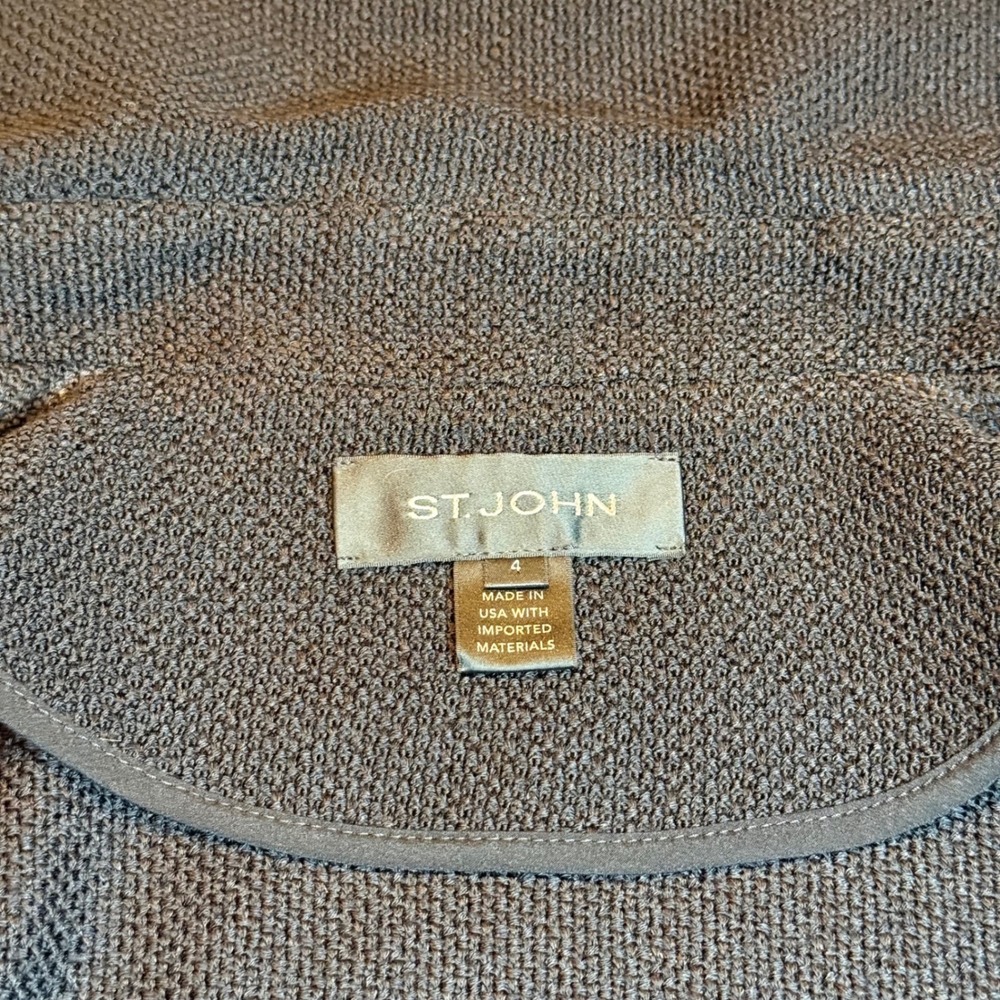 St. John Black Knit Jacket Blazer Size 4 Silver Logo Buttons USA Made - Picture 6 of 11